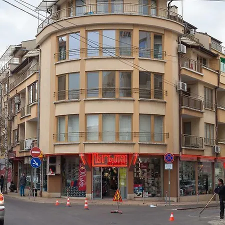 Lermontov 公寓 布尔加斯